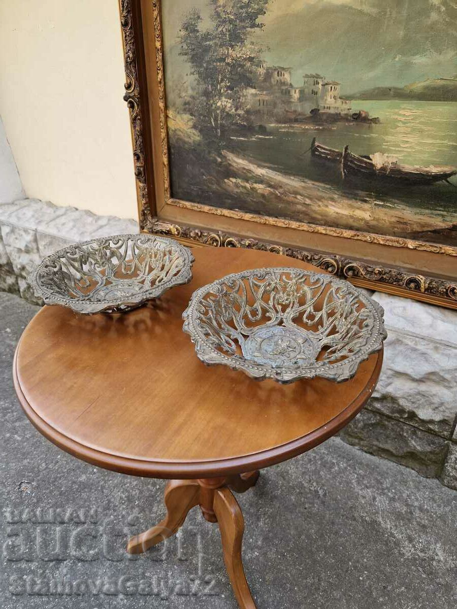 A pair of lovely antique Belgian bowls - 5 A pair of lovely antique Belgian bowls - 5