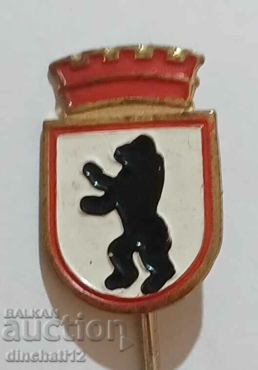 Badge. Coat of arms of Berlin Germany