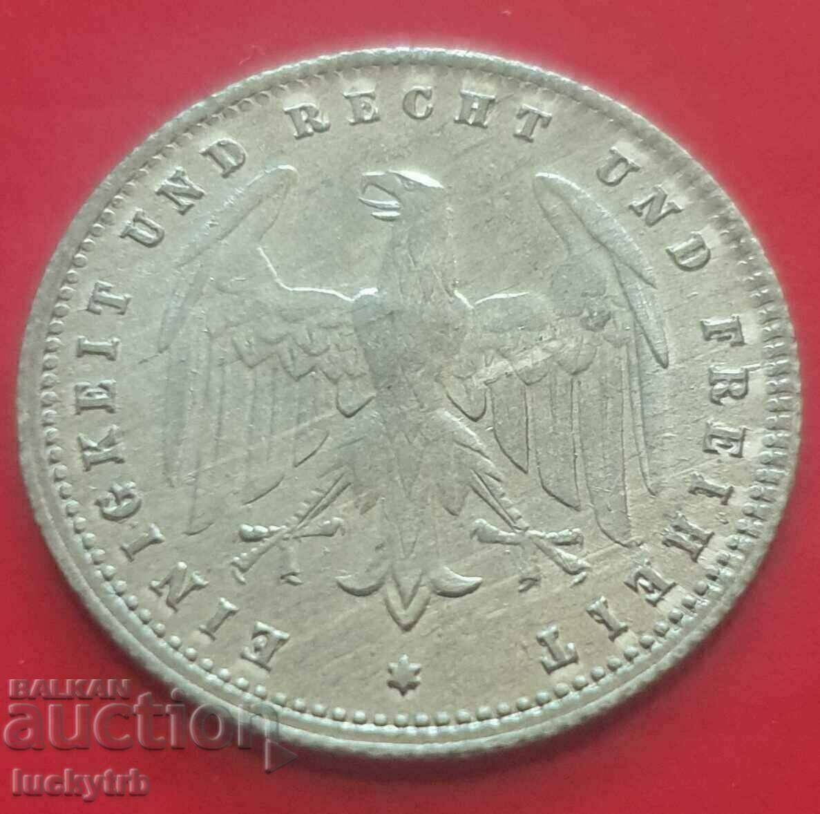 200 stamps 1923 "E" - Germany with price 4.00 BGN | € 2.05 200 stamps 1923 "E" - Germany with price 4.00 BGN | € 2.05