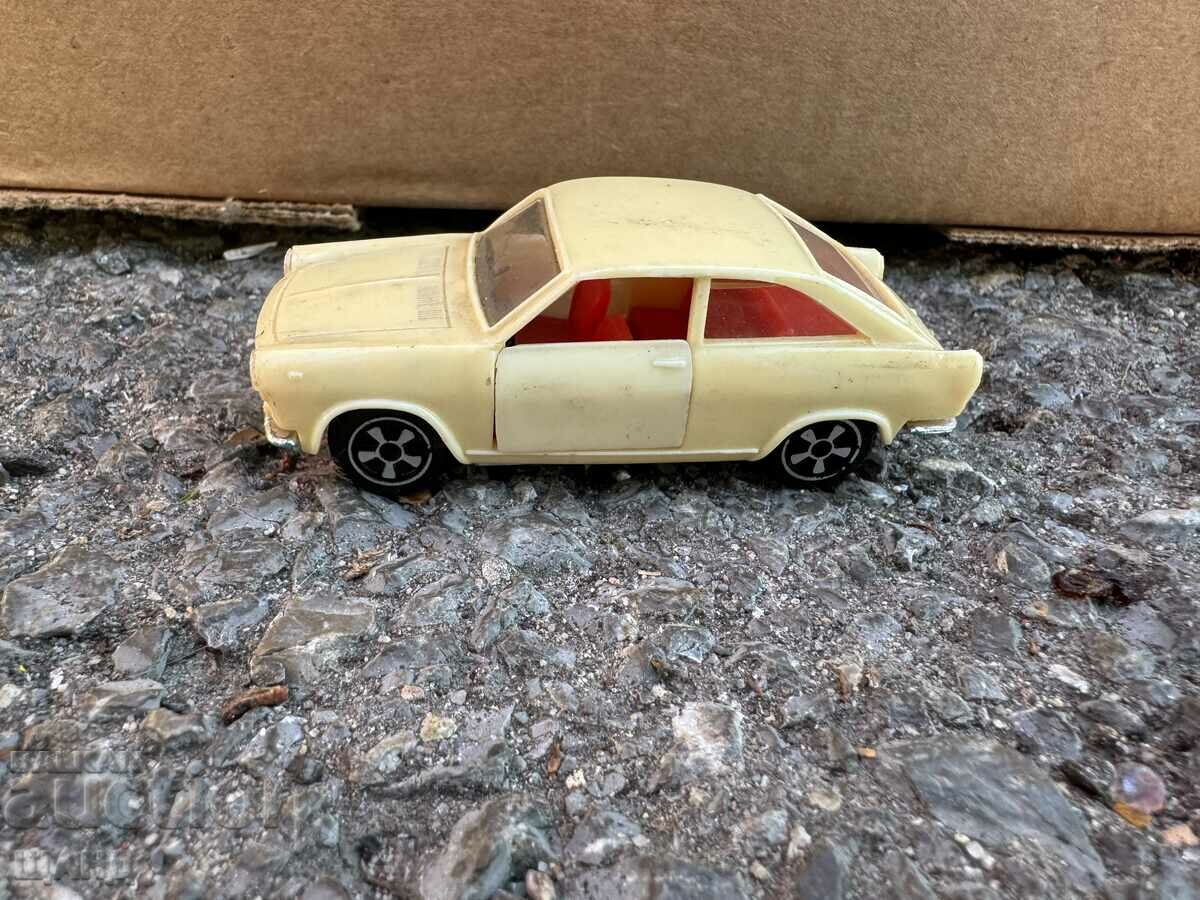 Primula Coupe Old Russian plastic toy model car