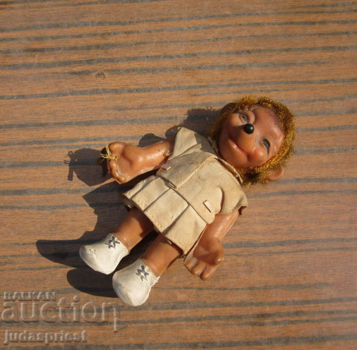 παλιά βουλγαρική κούκλα σκαντζόχοιρου μικρό παιχνίδι από καουτσούκ με τιμή 10.00 BGN | € 5.11 παλιά βουλγαρική κούκλα σκαντζόχοιρου μικρό παιχνίδι από καουτσούκ με τιμή 10.00 BGN | € 5.11