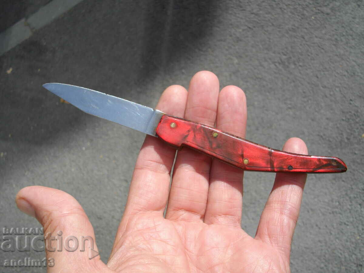 Delivery of COLLECTIBLE BULGARIAN POCKET KNIFE SHOE Delivery of COLLECTIBLE BULGARIAN POCKET KNIFE SHOE