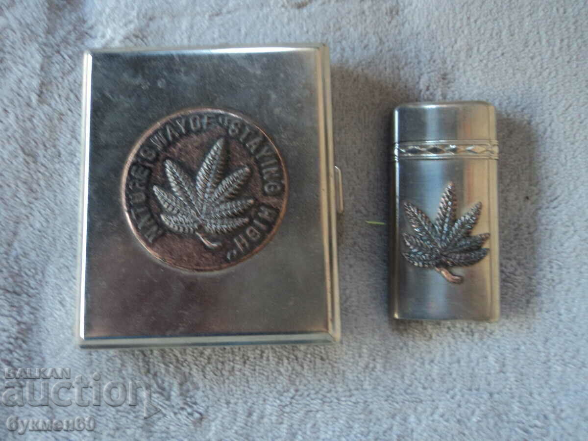 Metal snuff box + lighter