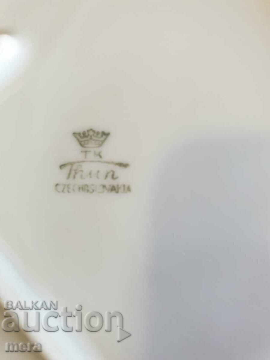 Porcelain Plate-Tk Thun Czechoslovakia - 7 Porcelain Plate-Tk Thun Czechoslovakia - 7