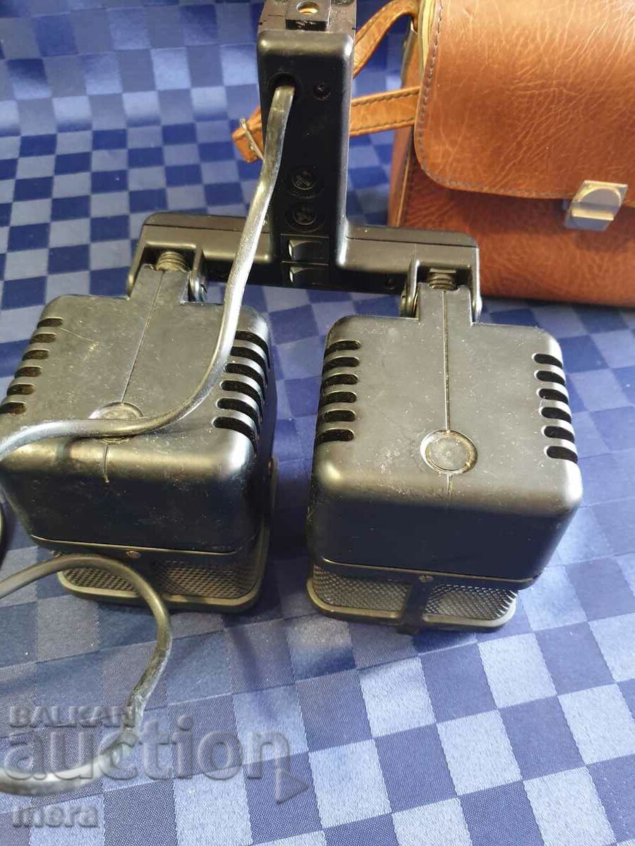 Auction  A pair of powerful German floodlights for photographic and other purposes