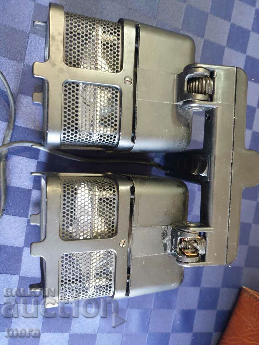 A pair of powerful German floodlights for photographic and other purposes - 6