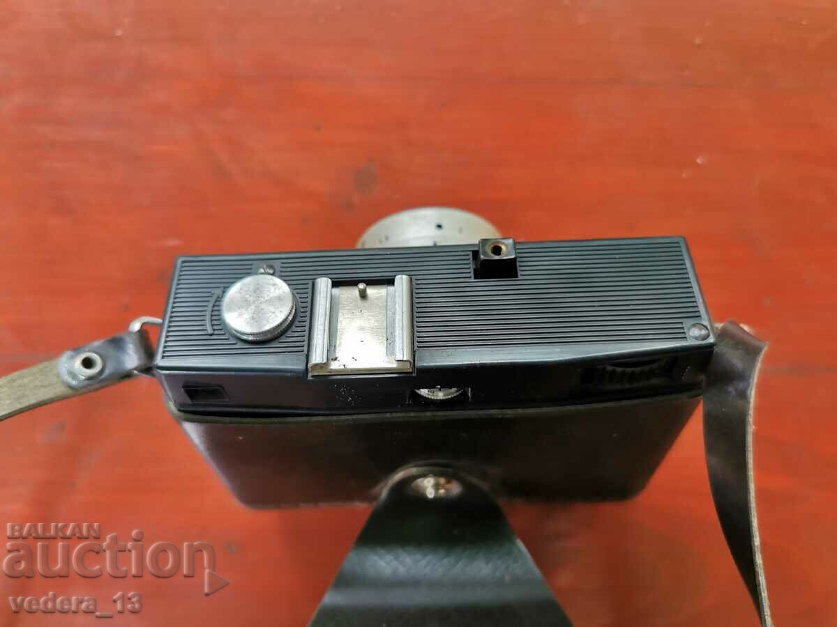 OLD CAMERA - 5 OLD CAMERA - 5