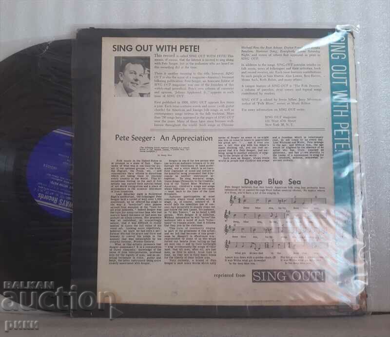 Pete Seeger ‎– Sing Out With Pete 1961 с цена 12.00 лв. | € 6.14