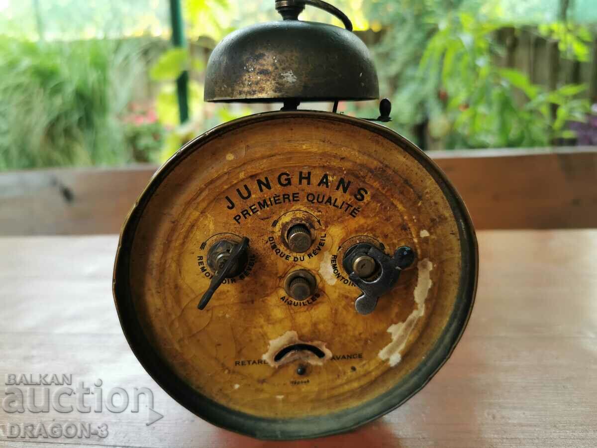 Delivery of ALARM CLOCK