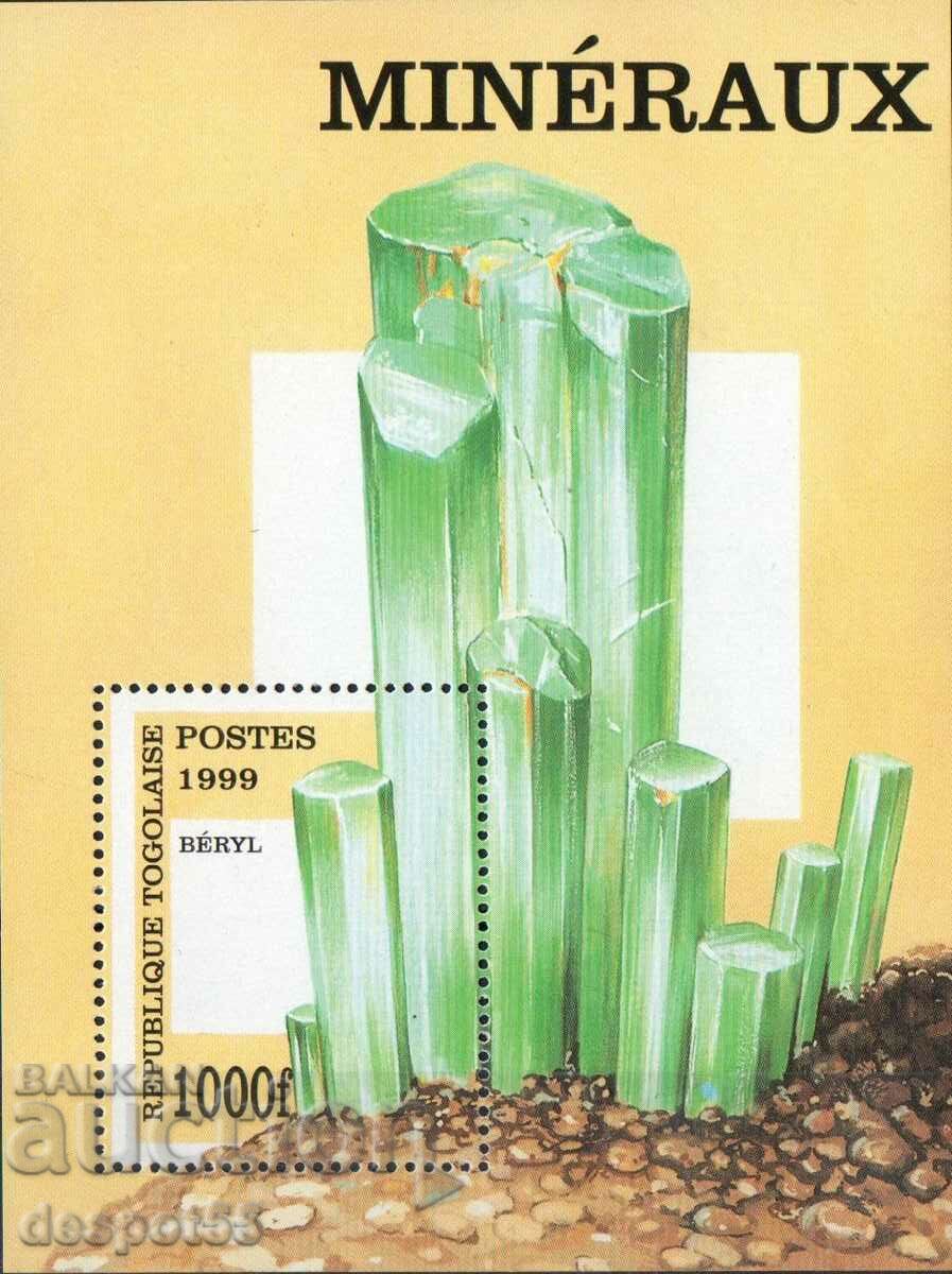 1999. Togo. Minerals. Block.