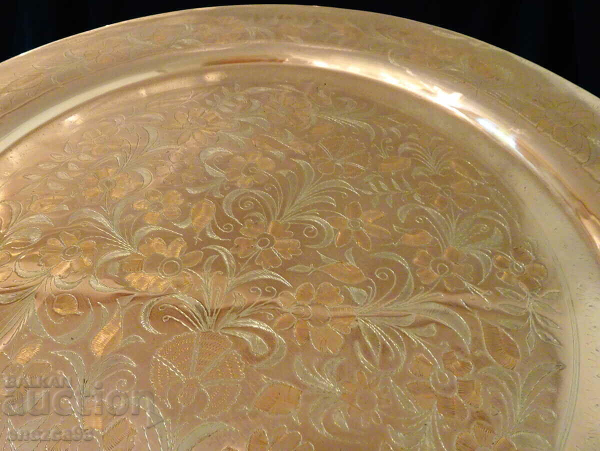 Delivery of Copper tray, panel, engraved, 38 cm. Delivery of Copper tray, panel, engraved, 38 cm.