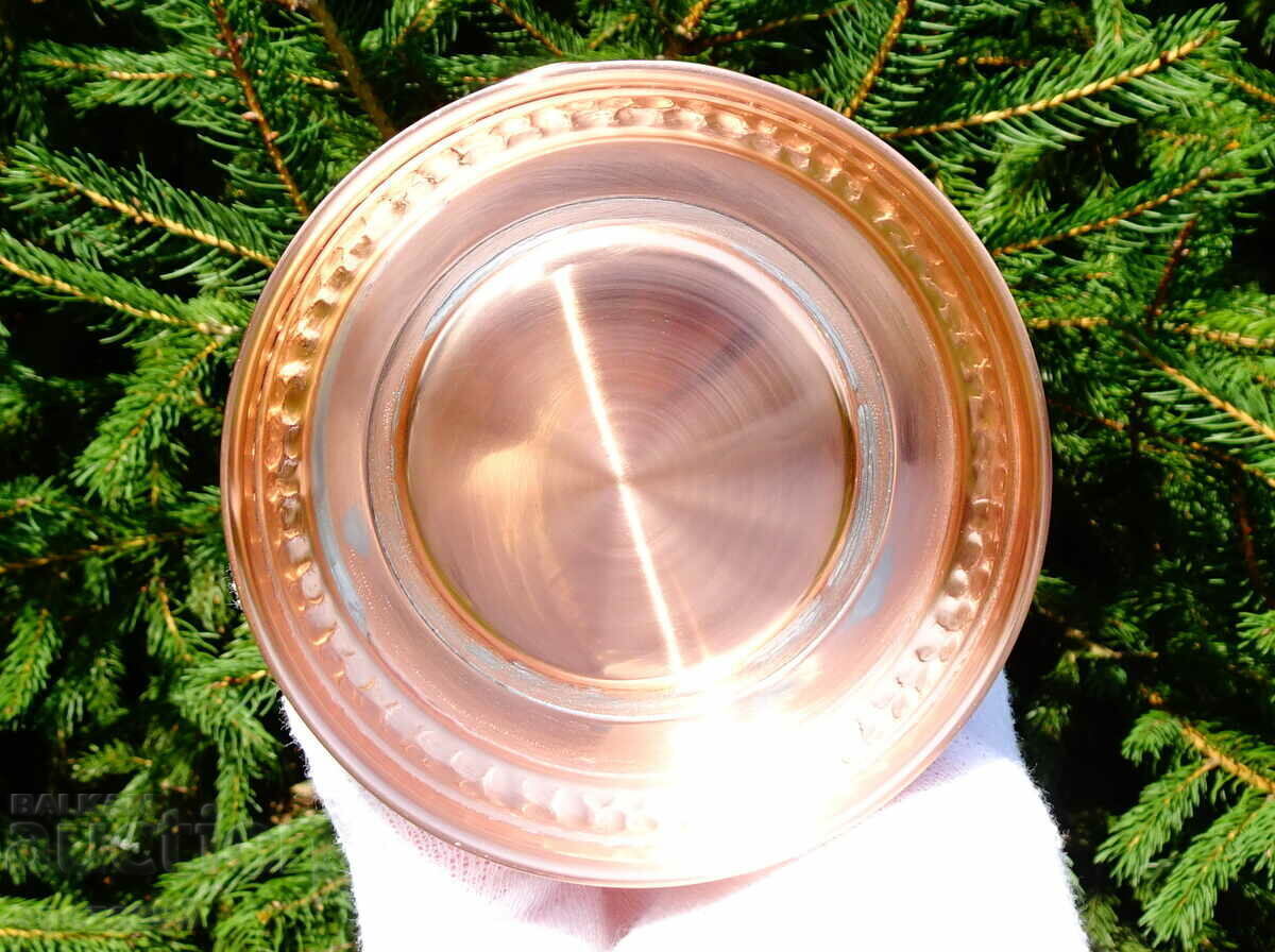 Delivery of Copper refrigerator, bottle holder. Delivery of Copper refrigerator, bottle holder.