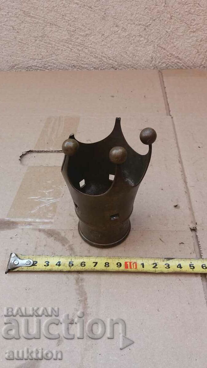 Delivery of INTERESTING BRONZE VASE Delivery of INTERESTING BRONZE VASE