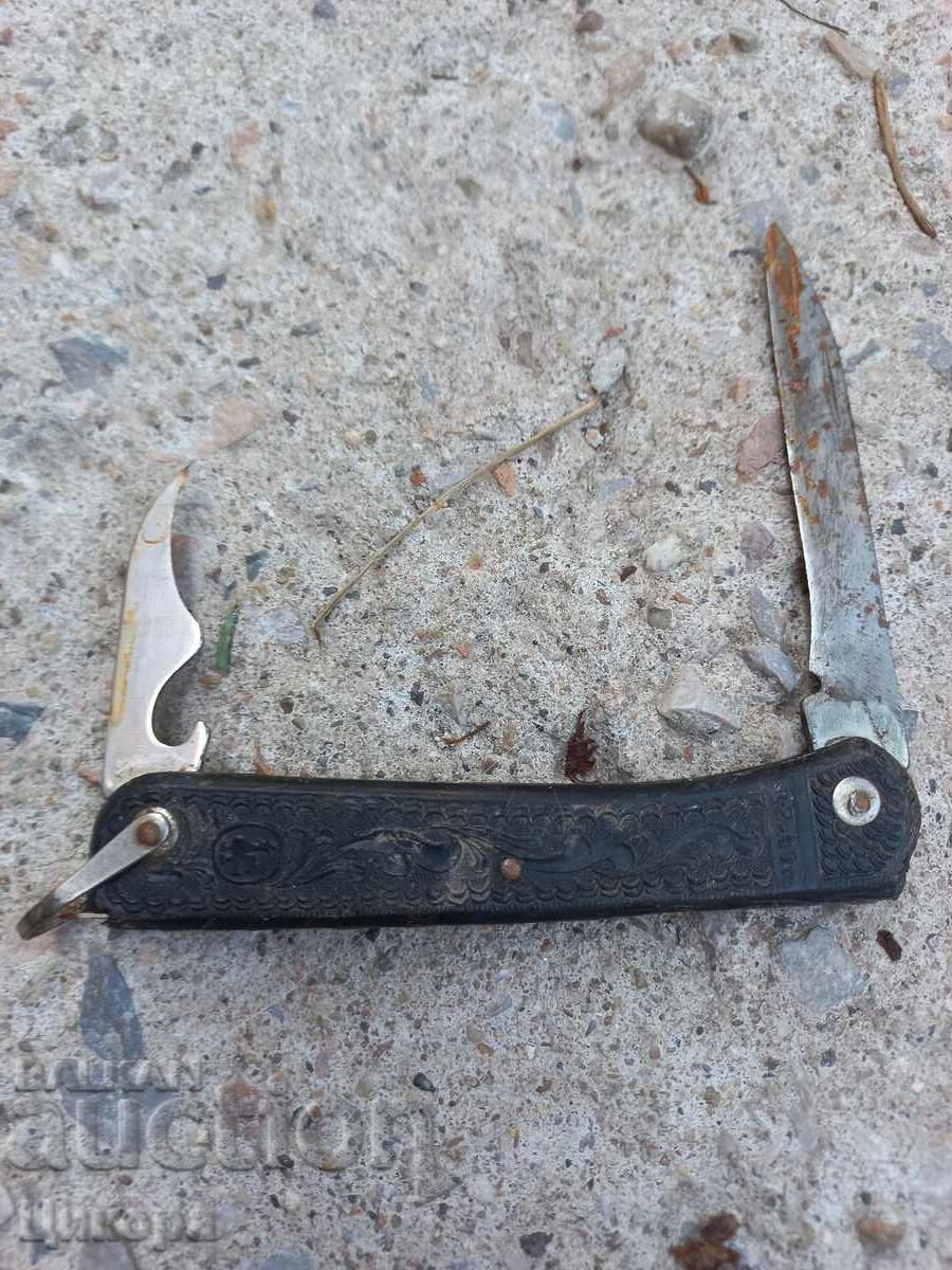 RUSSIAN FOLDING FOOT KNIFE with price 60.00 BGN | € 30.68 RUSSIAN FOLDING FOOT KNIFE with price 60.00 BGN | € 30.68
