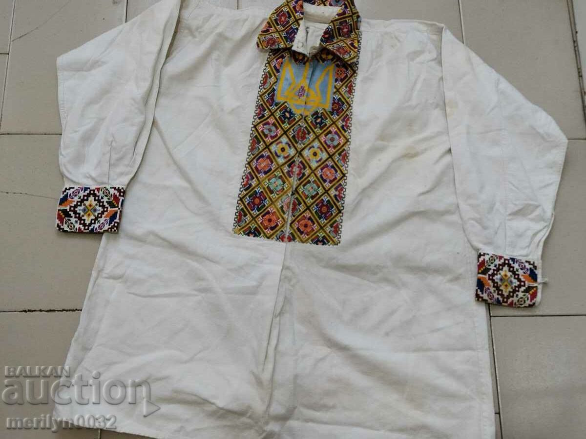 Men's woven shirt Bulgarian embroidery folk costume embroidery