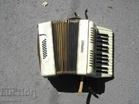 OLD ACCORDION WELTMEISTER 24 BASS