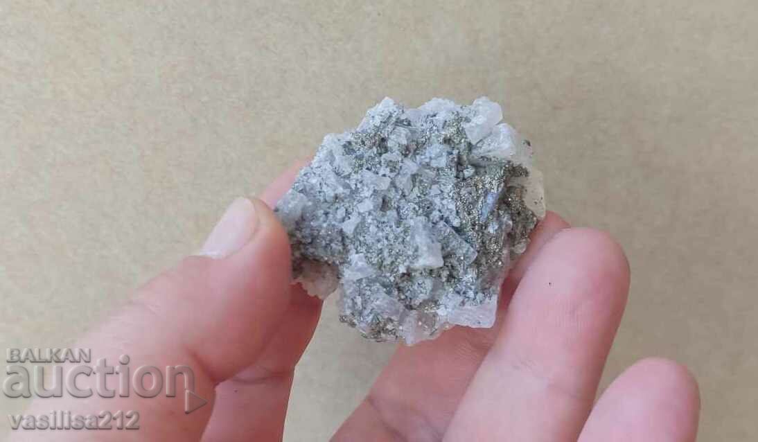 Barite with pyrite with price 10.00 BGN | € 5.11 Barite with pyrite with price 10.00 BGN | € 5.11