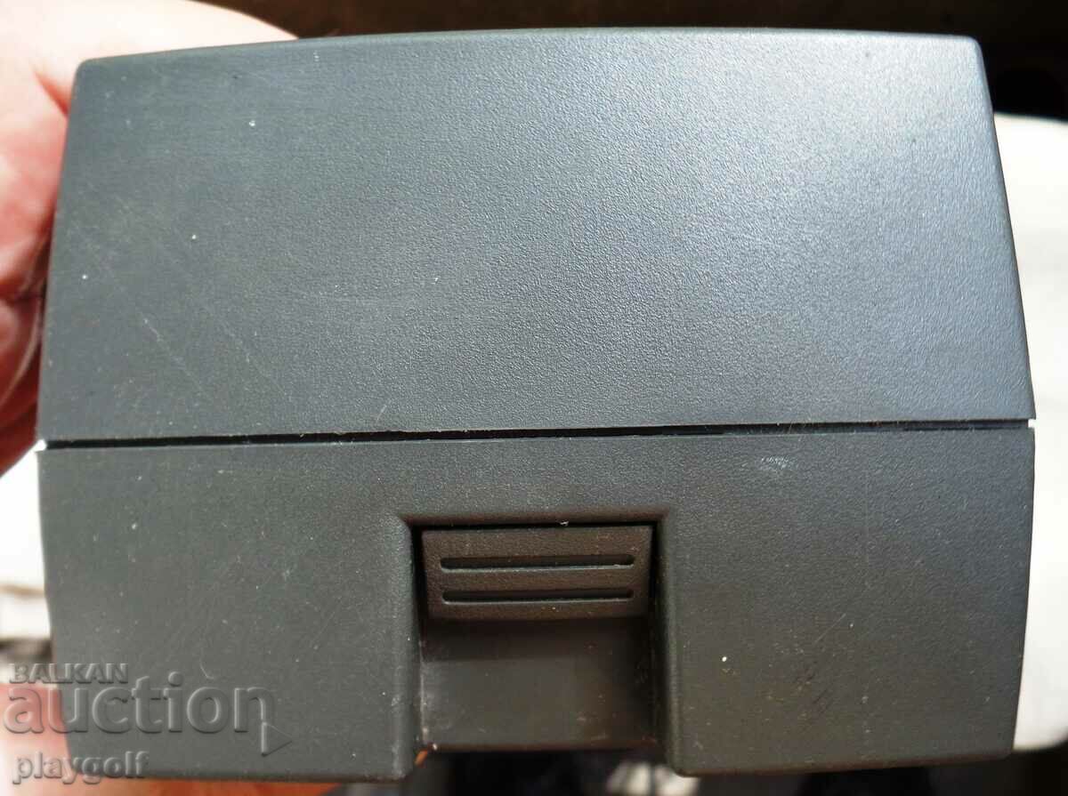 Device for holding in case of electrical accidents - 6 Device for holding in case of electrical accidents - 6