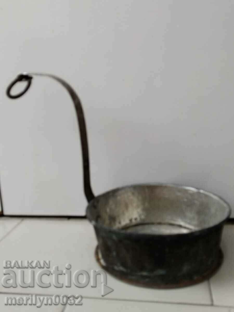 Old copper pan copper copper vessel with price 69.00 BGN | € 35.28 Old copper pan copper copper vessel with price 69.00 BGN | € 35.28
