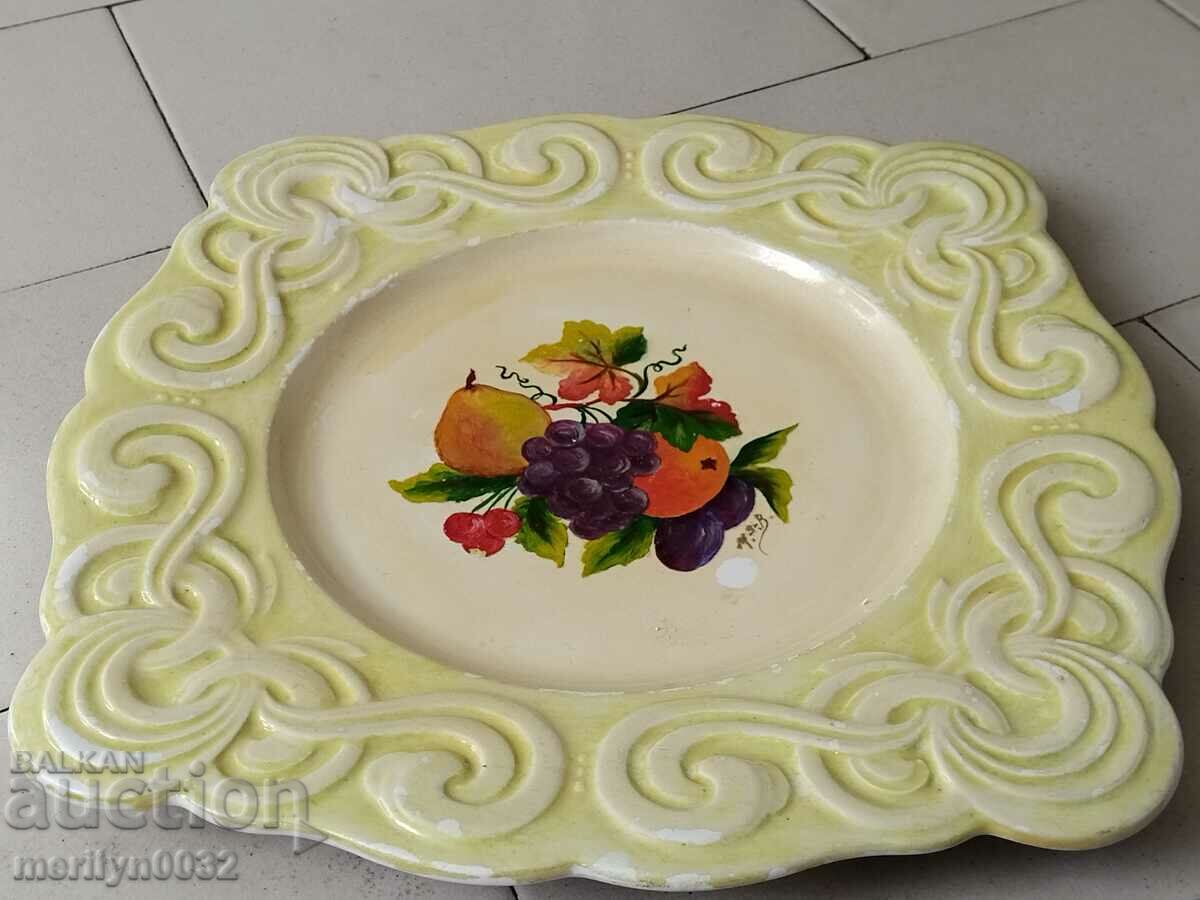 Old porcelain casserole dish platter with price 53.00 BGN | € 27.10 Old porcelain casserole dish platter with price 53.00 BGN | € 27.10