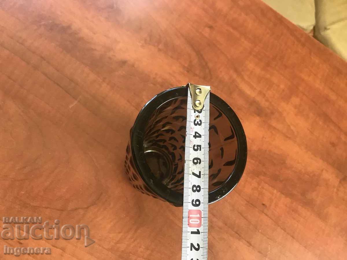 Auction VASE VASE COLORED GLASS RELIEF THICK OF SOCA Auction VASE VASE COLORED GLASS RELIEF THICK OF SOCA