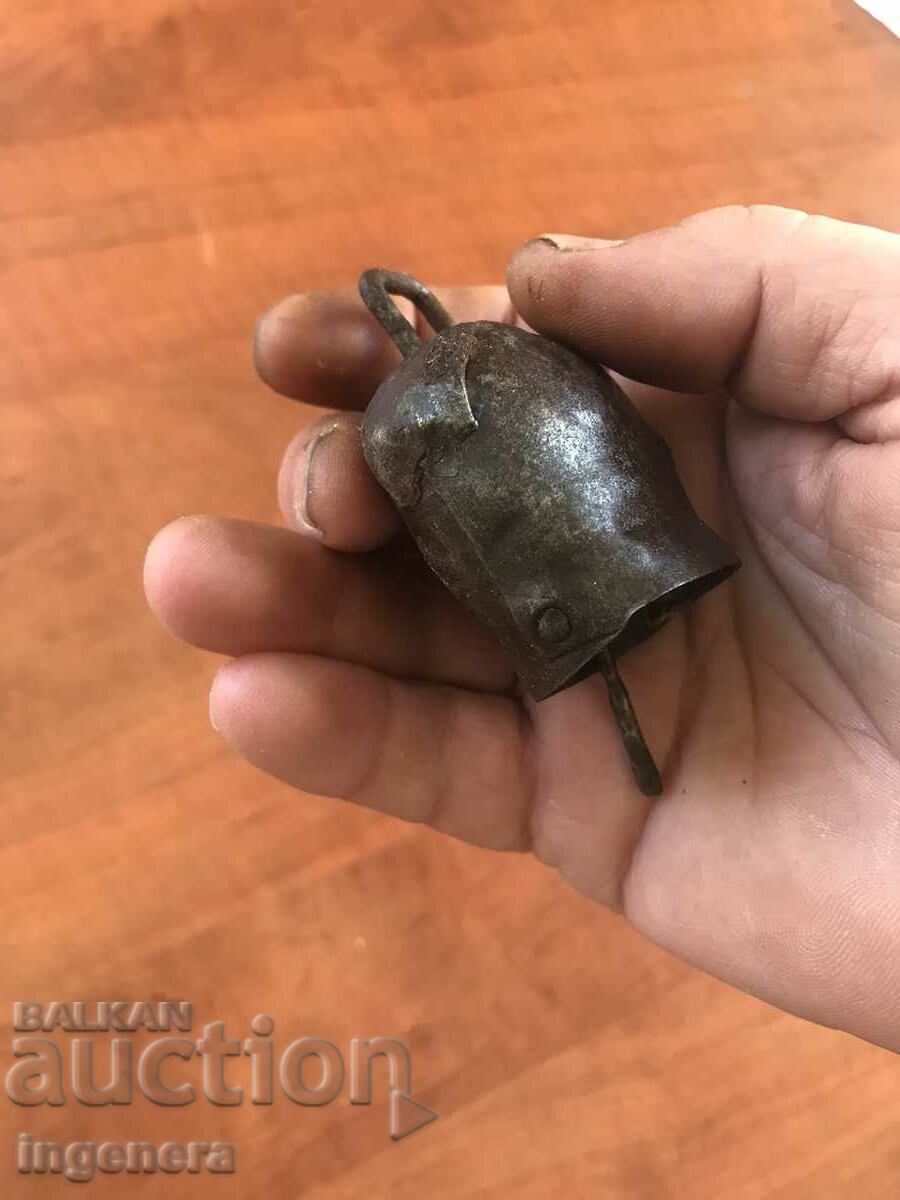 Auction BOY CHAN THUMBELEK Auction BOY CHAN THUMBELEK