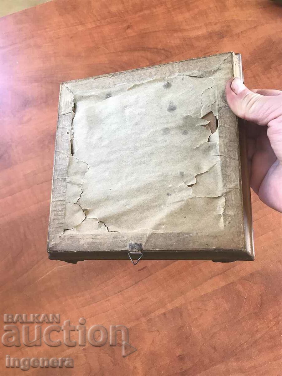 EARLY SOCIETY TAPISERIE CUUT PANOU CADRU DE LEMN - 6