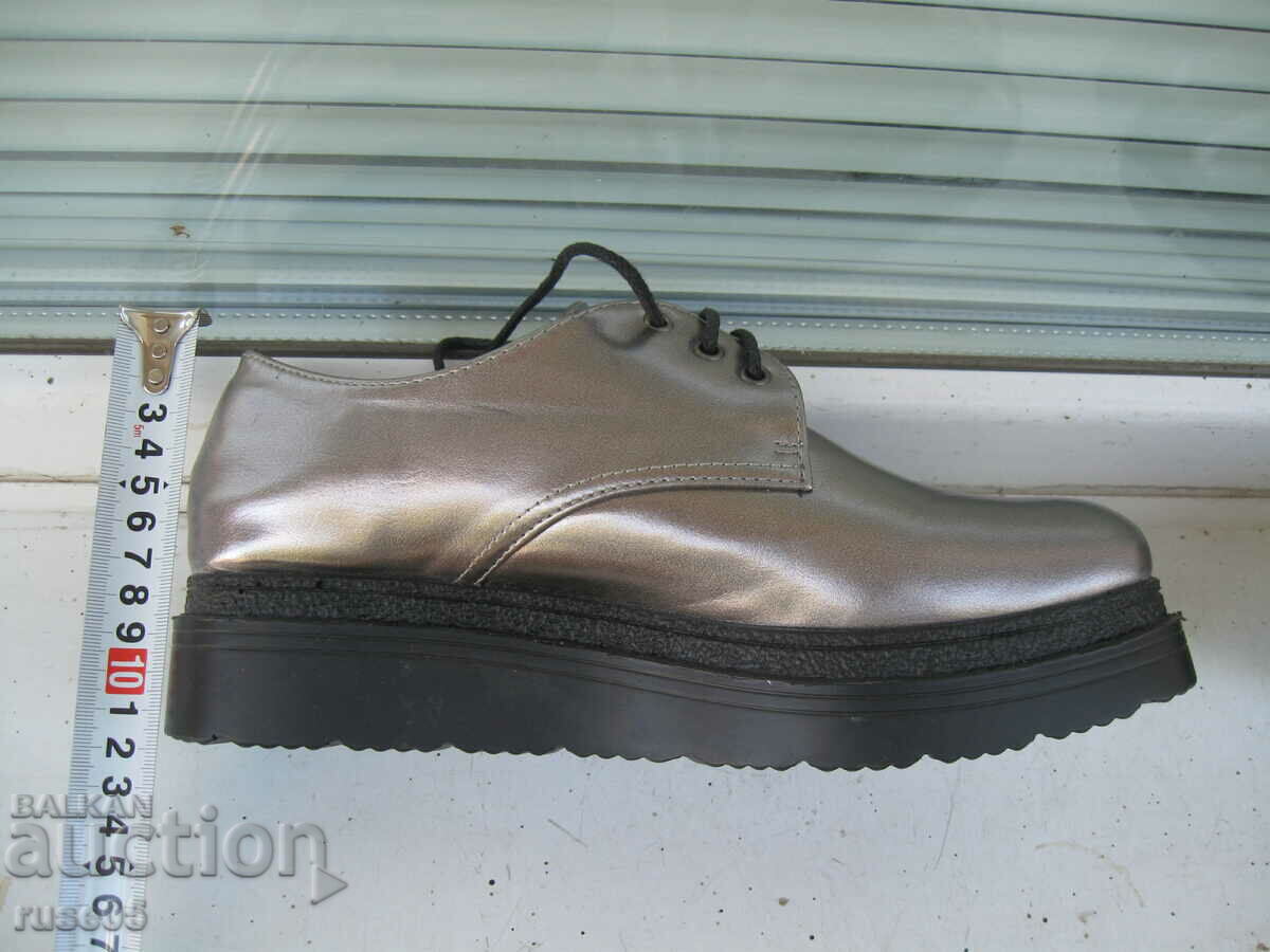 Shoes No. 38 Women's Silver New - 6 Shoes No. 38 Women's Silver New - 6