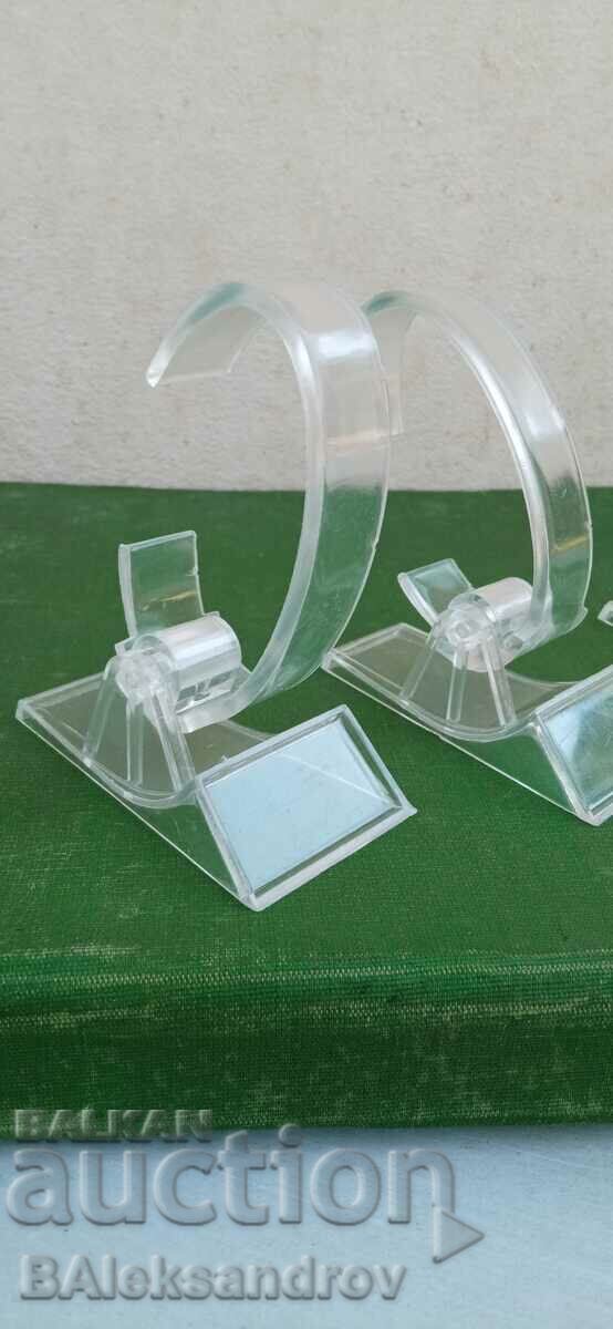Delivery of Stands for watches and bracelets Delivery of Stands for watches and bracelets
