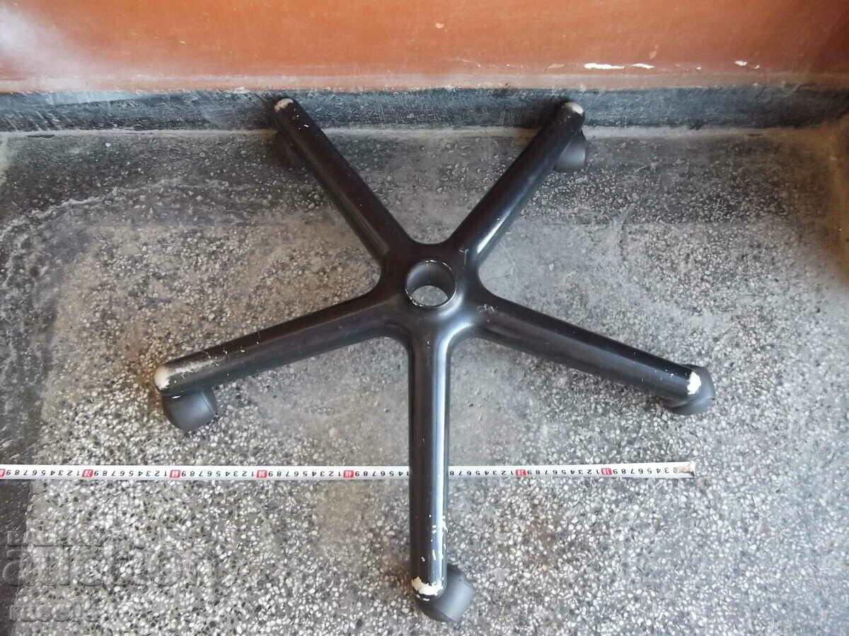 Metal cross chair with wheels for an office chair - 5
