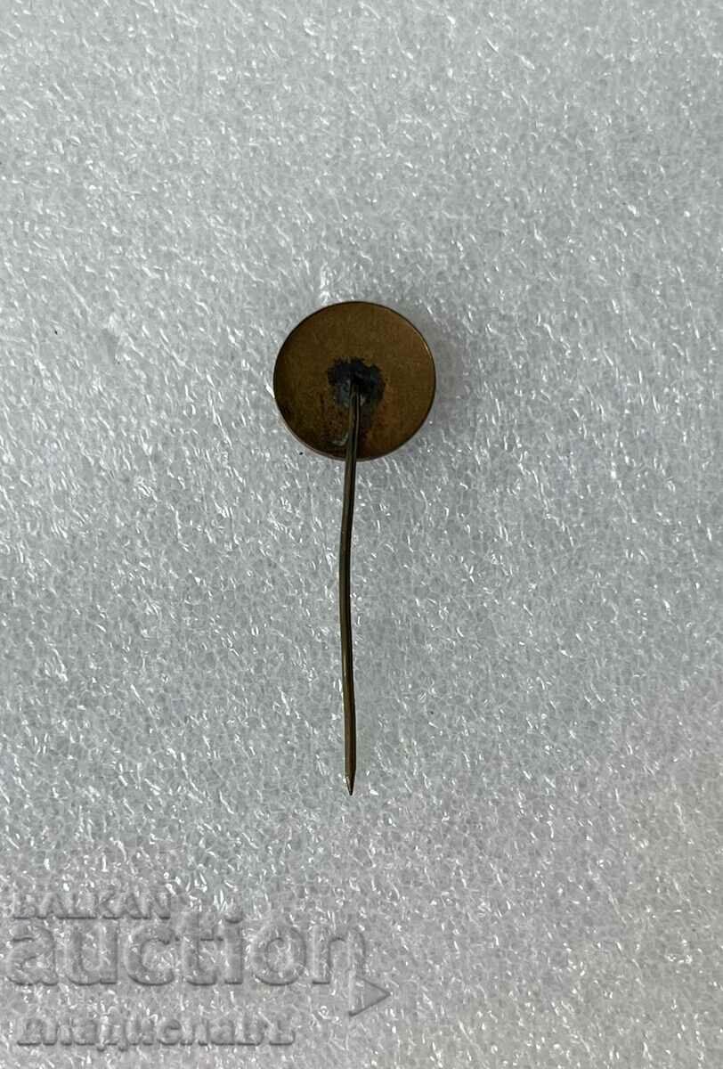 παλιό σήμα ποδοσφαίρου Βουλγαρία Σλάβια Σόφιας - σμάλτο! με τιμή 70.00 BGN | € 35.79 παλιό σήμα ποδοσφαίρου Βουλγαρία Σλάβια Σόφιας - σμάλτο! με τιμή 70.00 BGN | € 35.79