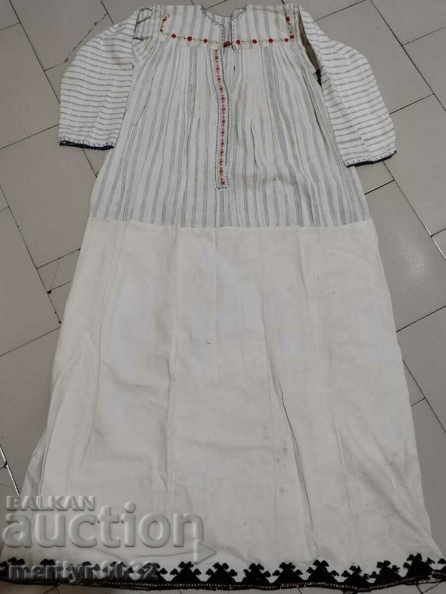 Women's woven shirt Bulgarian embroidery folk costume embroidery with price 149.00 BGN | € 76.18 Women's woven shirt Bulgarian embroidery folk costume embroidery with price 149.00 BGN | € 76.18