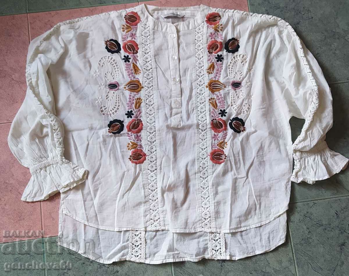 Beautiful shirt with embroidery and lace