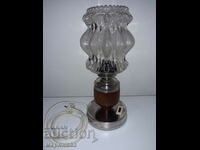 VINTAGE TABLE LAMP. BG