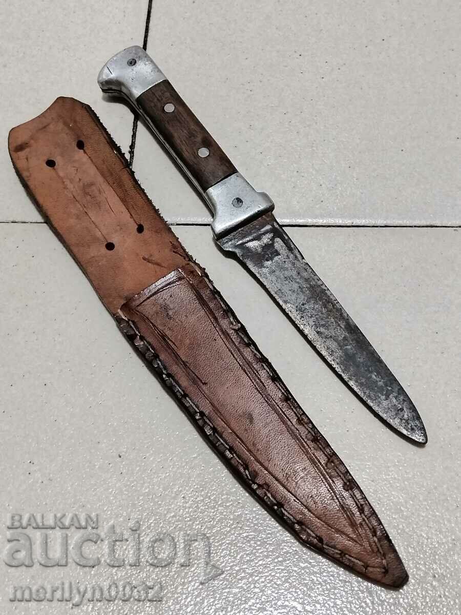 A small knife without a handle