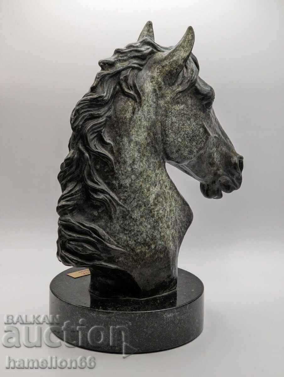 Old bronze sculpture, horse, granite, bronze, enamel. Chess Mat - 6