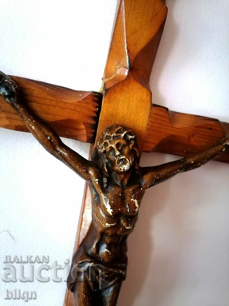 Livrarea Crucifix Vechi Mare