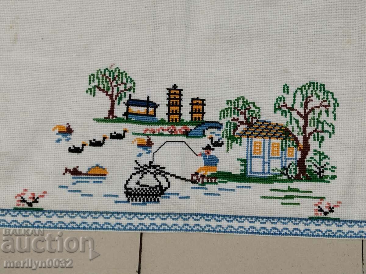 Auction Old plaid with embroidery tablecloth Auction Old plaid with embroidery tablecloth