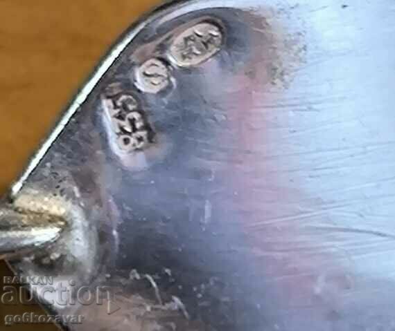 Auction Silver Serving Clip Silver 0.835 Auction Silver Serving Clip Silver 0.835