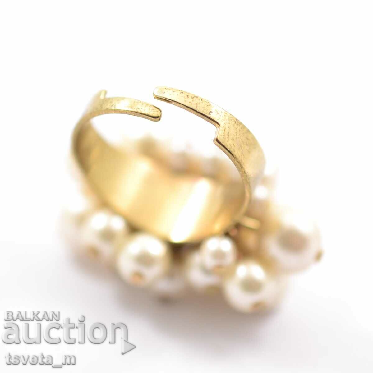 Licitație Inel cu perle, redimensionat Licitație Inel cu perle, redimensionat