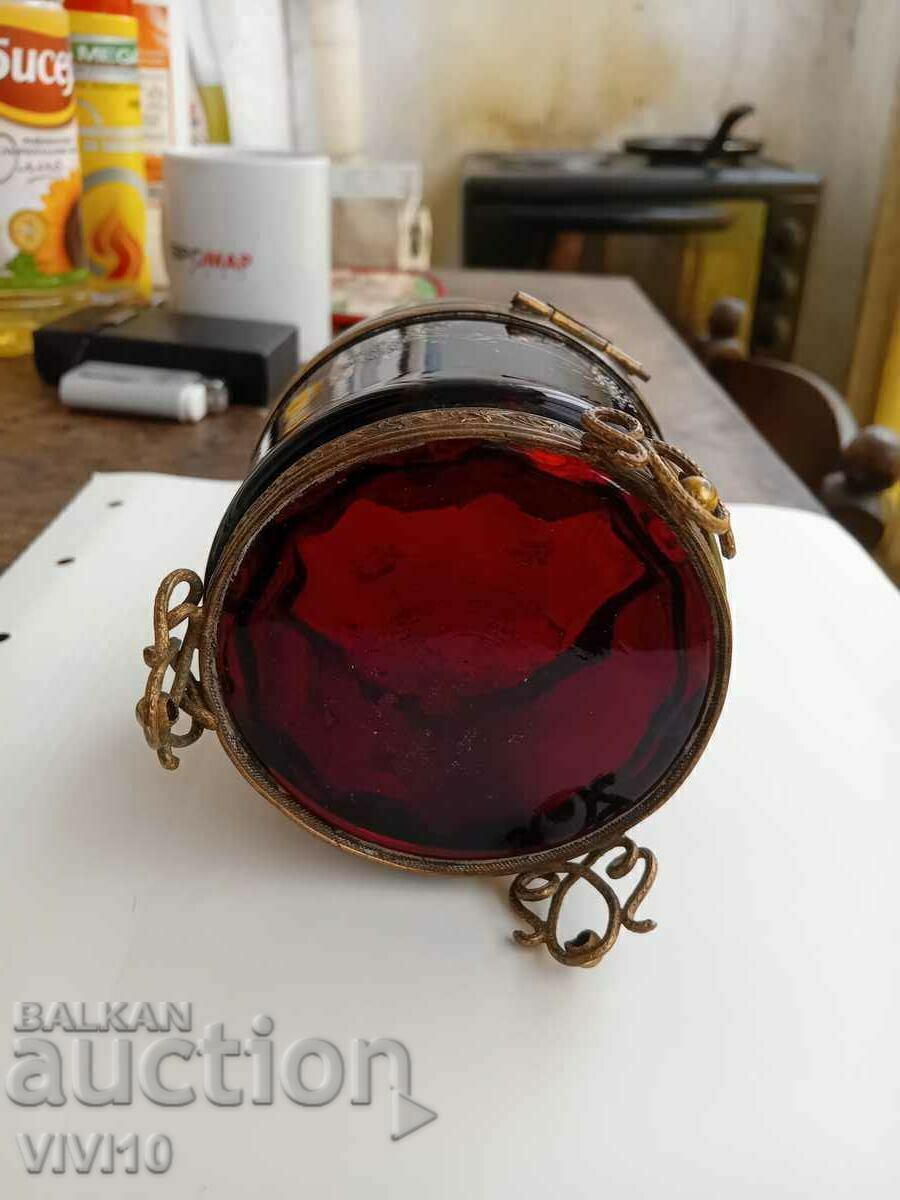 Licitație Cutie de bijuterii antic, Boemia, cristal Licitație Cutie de bijuterii antic, Boemia, cristal