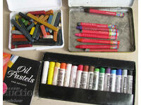 Lot of dry and oil pastels, in boxes