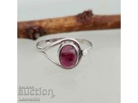 Silver ring with Garnet