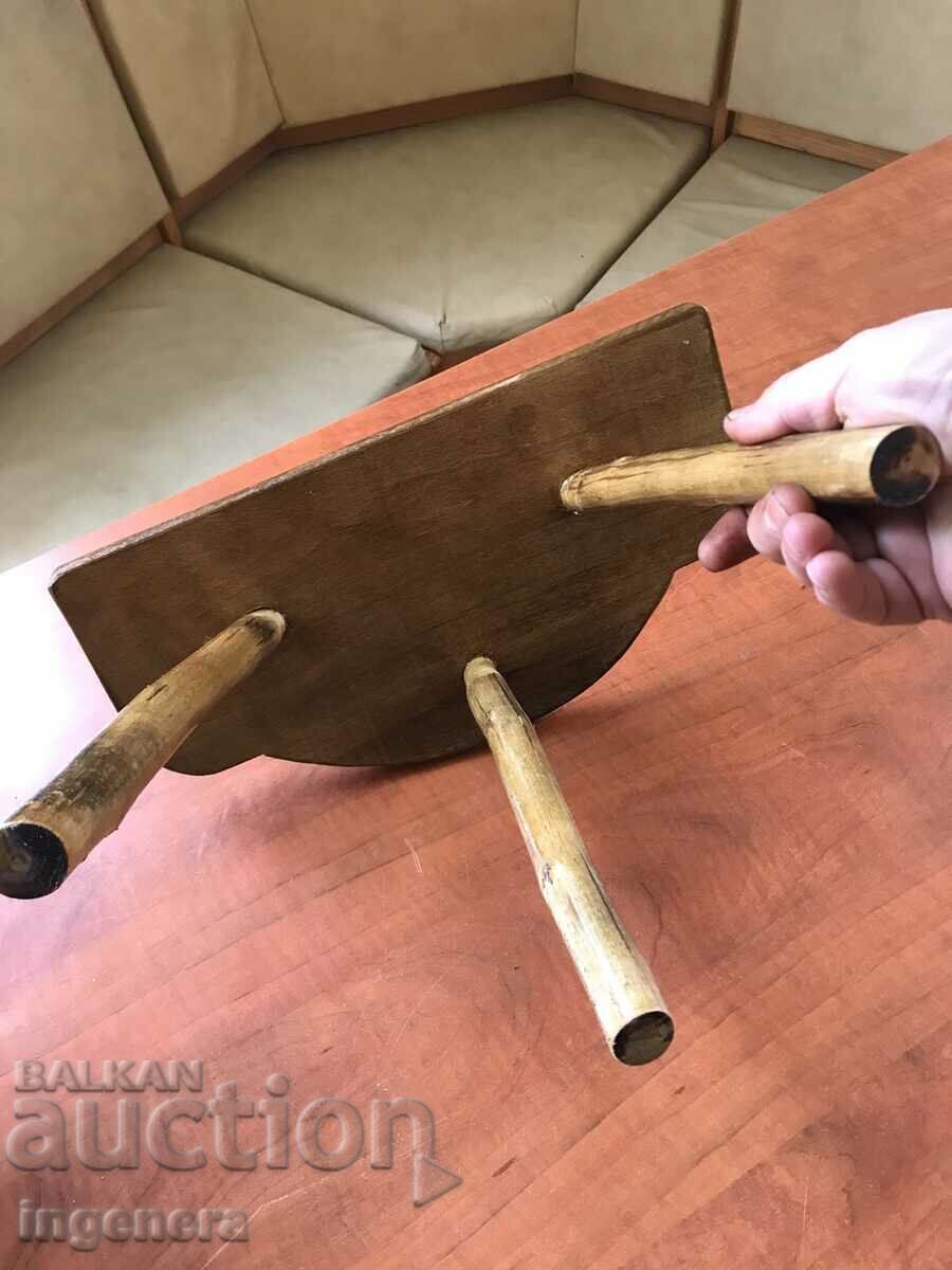 CHAIR THREE LEGGED CHAIR SOLID WOOD ANTIQUE - 6