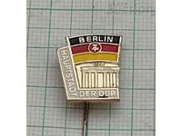 BERLIN CAPITAL OF GDR BADGE