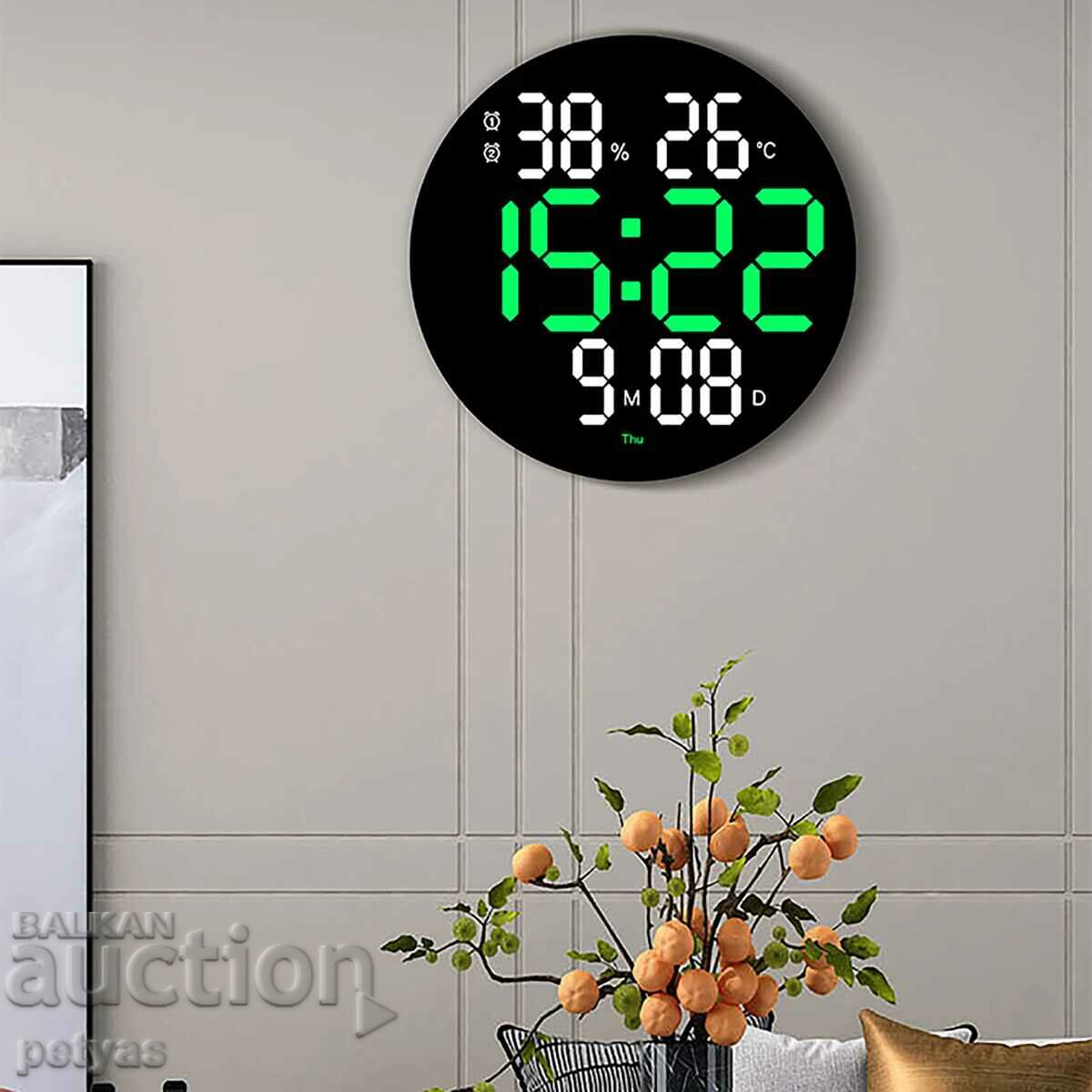 LED clock with time, week, temperature humidity + distances with price 34.50 BGN | € 17.64