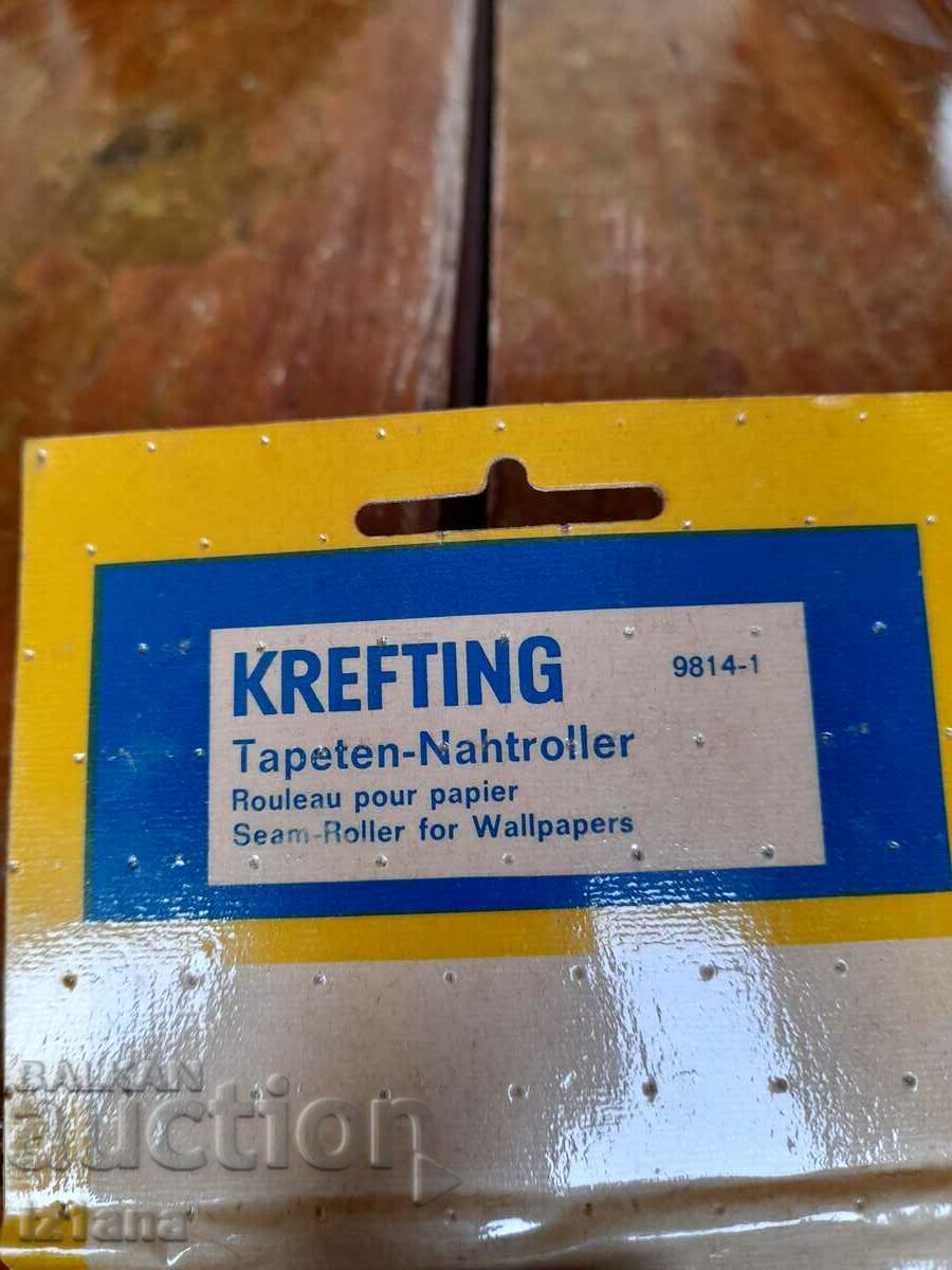 Old wallpaper roller with price 22.00 BGN | € 11.25 Old wallpaper roller with price 22.00 BGN | € 11.25