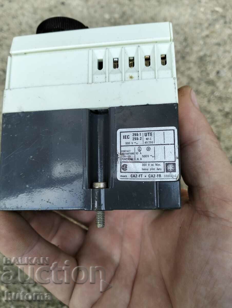 Relay controller timer with price € 12.77 | 24.98 BGN