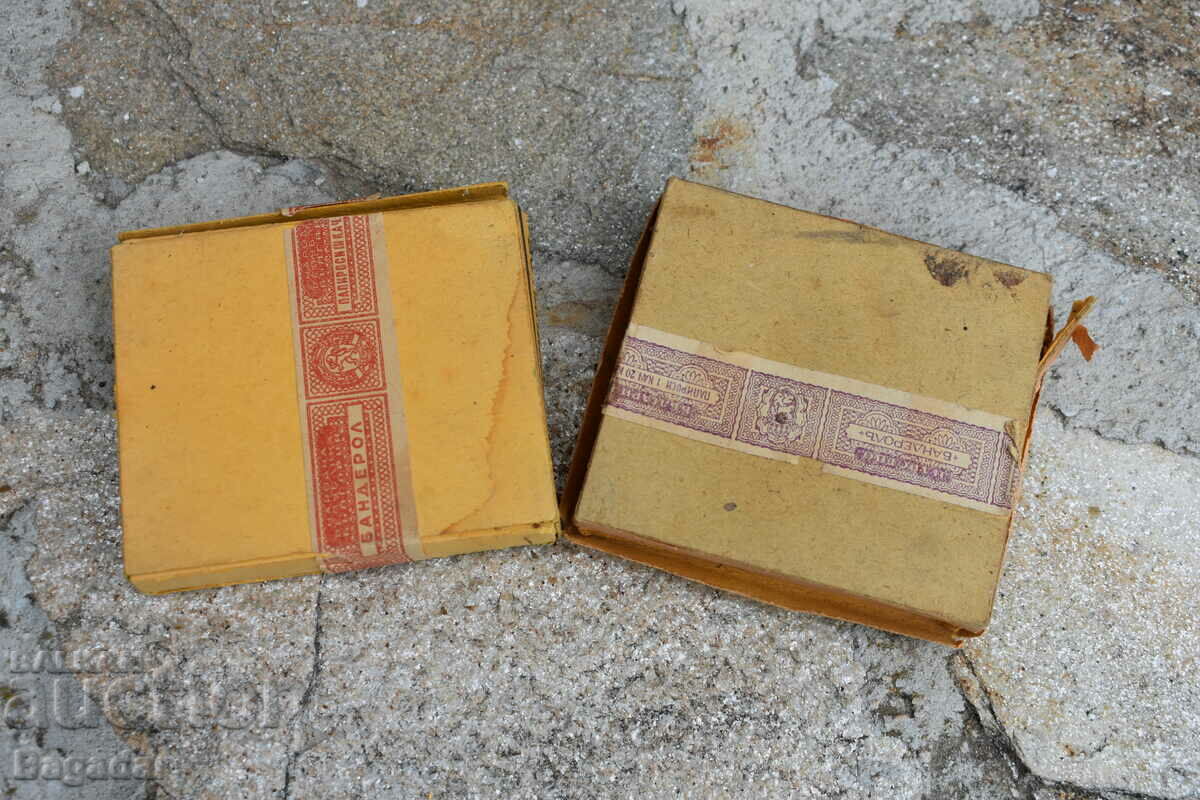 Old cigarette packs - 5 Old cigarette packs - 5