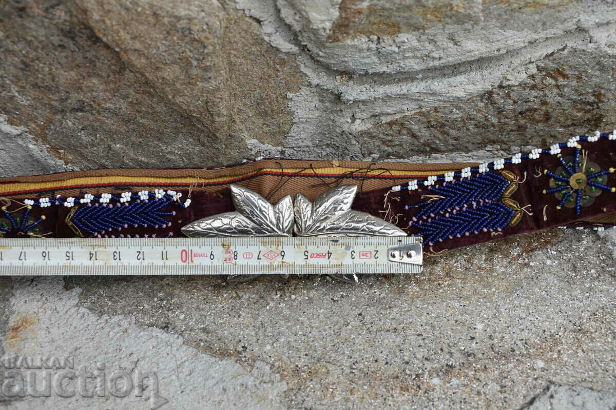 Ζώνη με χάντρες για λαϊκή παφτιώδη φορεσιά με τιμή 250.00 BGN | € 127.82 Ζώνη με χάντρες για λαϊκή παφτιώδη φορεσιά με τιμή 250.00 BGN | € 127.82